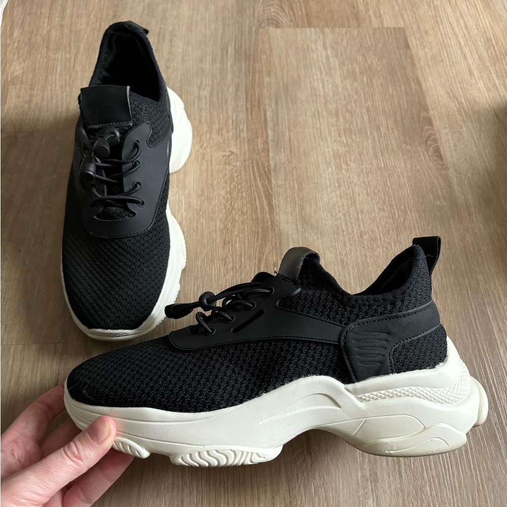 Black Athletic Sneakers